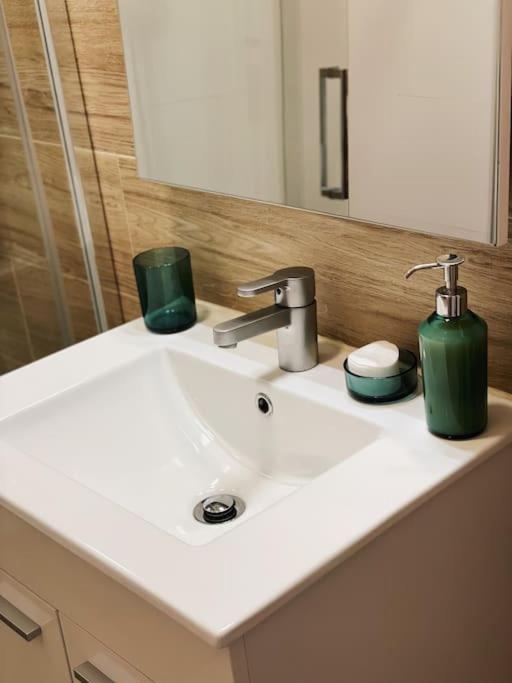 Apartamento Opera Suite Carmen Palacio Real Luxury Studio Madrid Kültér fotó